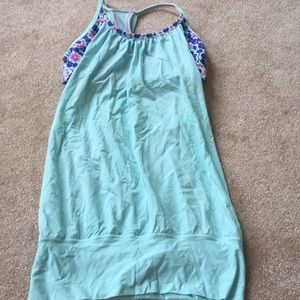 Lululemon tank